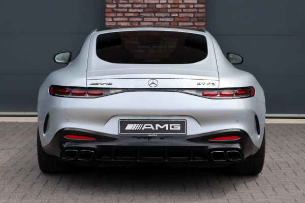Mercedes-Benz AMG GT AMG 63 4MATIC+ Coupé | Keramisch | Carbon | AMG Dynamic+ | Achterasbesturing | Panoramadak | Performance-Stoelen | Multicountourstoelen | Burmester | Distronic+ |