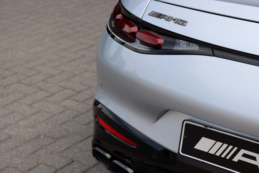 Mercedes-Benz AMG GT AMG 63 4MATIC+ Coupé | Keramisch | Carbon | AMG Dynamic+ | Achterasbesturing | Panoramadak | Performance-Stoelen | Multicountourstoelen | Burmester | Distronic+ |