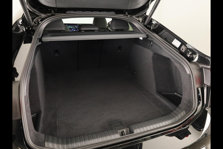 Audi A6 Sportback e-tron Advanced edition 83 kWh 286pk | Trekhaak wegklapbaar | Sportstoelen met lederen bekleding | Verwambare stoelen voor en achter| 20 inch Lichtmetalen velgen