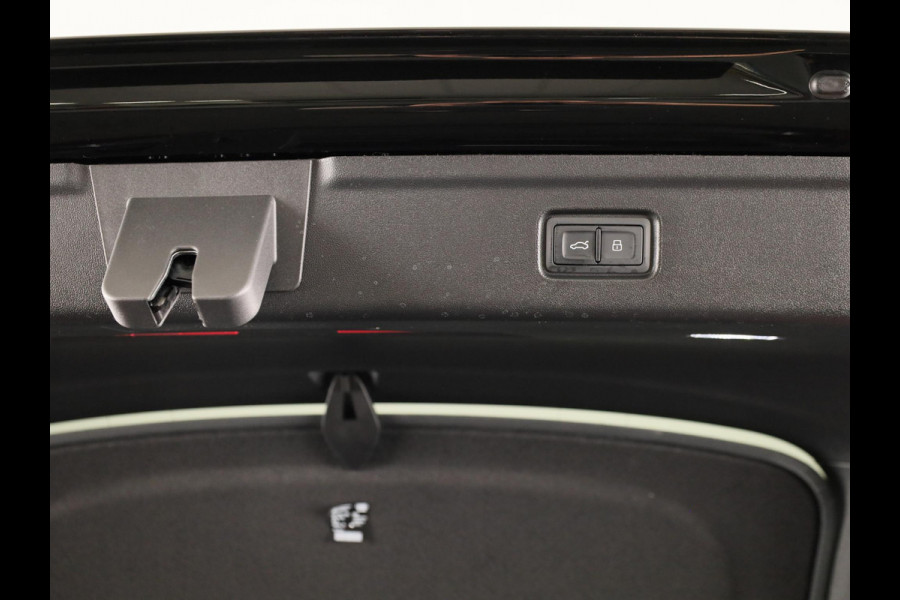 Audi A6 Sportback e-tron Advanced edition 83 kWh 286pk | Trekhaak wegklapbaar | Sportstoelen met lederen bekleding | Verwambare stoelen voor en achter| 20 inch Lichtmetalen velgen