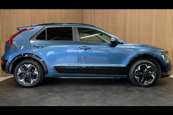 Kia Niro EV DynamicPlusLine 64.8 kWh|100% SOH|DIGITAL COCKPIT|HEAD-UP|DAK|LEDER|ACC|STOEL+STUURVERW|CARPLAY|CAMERA|NL|NAP|1 EIG.|