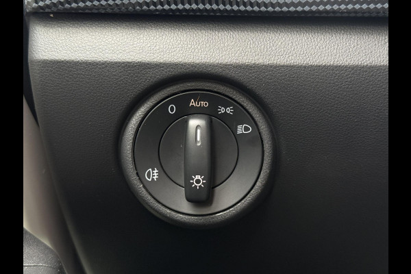 Volkswagen up! 1.0 BMT move up! 2e Eigenaar|Airco|Bluetooth|5-Deurs|N.A.P|APK tot 04-2027