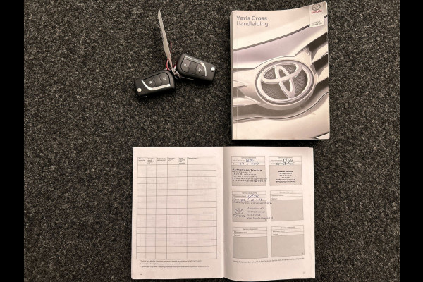 Toyota Yaris Cross 1.5 VVT-I Active | Origineel NL | Trekhaak | Lane Assist | Carplay | Camera | Cruise/Control |