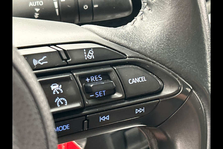 Toyota Yaris Cross 1.5 VVT-I Active | Origineel NL | Trekhaak | Lane Assist | Carplay | Camera | Cruise/Control |