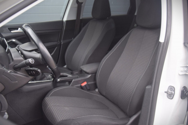 Peugeot 308 SW 1.2 PureTech Blue Lease Executive PANORAMADAK/APPLE CARPLAY/DEALER ONDERHOUDEN
