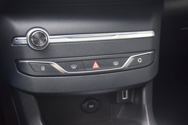 Peugeot 308 SW 1.2 PureTech Blue Lease Executive PANORAMADAK/APPLE CARPLAY/DEALER ONDERHOUDEN