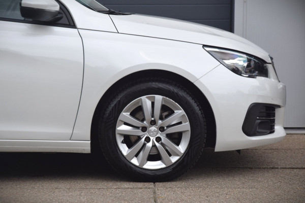 Peugeot 308 SW 1.2 PureTech Blue Lease Executive PANORAMADAK/APPLE CARPLAY/DEALER ONDERHOUDEN