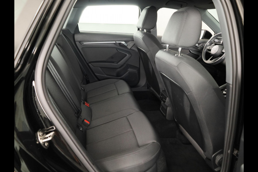Audi A3 Sportback 30 TFSI Pro Line 110pk | Verlengde garantie | Navigatie via App | Parkeersensoren achter | Apple Carplay/Android Auto |