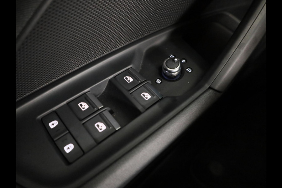 Audi A3 Sportback 30 TFSI Pro Line 110pk | Verlengde garantie | Navigatie via App | Parkeersensoren achter | Apple Carplay/Android Auto |