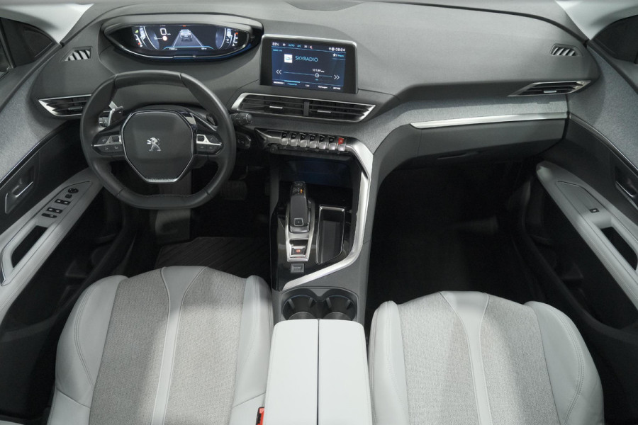 Peugeot 3008 1.6 PureTech 180 Allure | 1.500 KG Trekgewicht | Schuif-Kantel dak |  Dodehoekdetectie | Camera