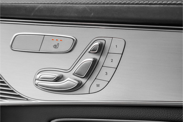 Mercedes-Benz EQC 400 4MATIC AMG Line 80 kWh Distronic Schuifdak Trekhaak