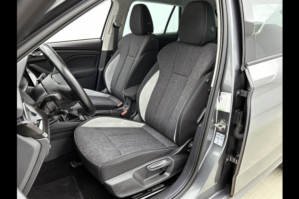 Škoda Kamiq 1.5 TSI 150Pk Automaat ACT Business Edition / Trekhaak / Pdc.+Camera / Airco-ecc./ Navigatie / Apk 05-2028