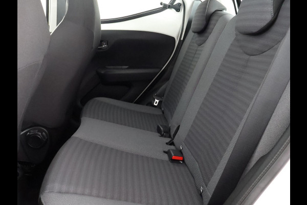Toyota Aygo 1.0 VVT-i X-Play Automaat