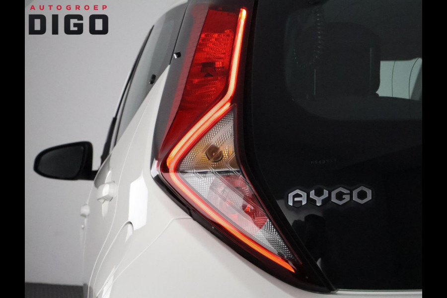 Toyota Aygo 1.0 VVT-i X-Play Automaat