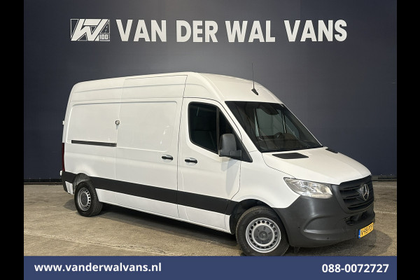 Mercedes-Benz Sprinter 214 CDI 143pk L2H2 Euro6 Airco | Camera | Apple Carplay | Cruisecontrol | Trekhaak Android Auto, Stoelverwarming, Parkeersensoren, Bijrijdersbank