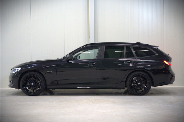 BMW 3 Serie Touring 320e Business Edition Plus | Stoelverwarming | Cruise Control | Apple Carplay | Navigatie | Laser Light | HIFI | Parkeersensoren | Grootlichtassistent | DAB | SOH 88%