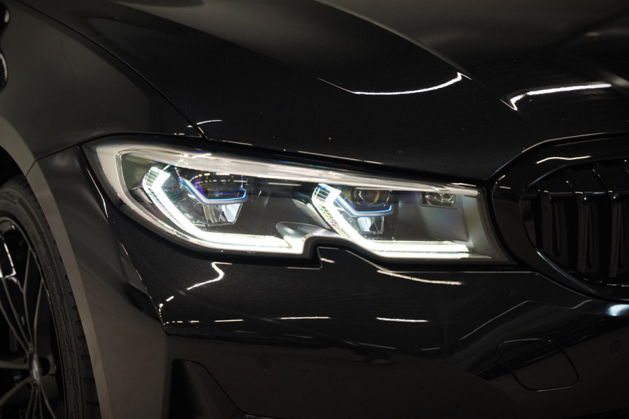 BMW 3 Serie Touring 320e Business Edition Plus | Stoelverwarming | Cruise Control | Apple Carplay | Navigatie | Laser Light | HIFI | Parkeersensoren | Grootlichtassistent | DAB | SOH 88%