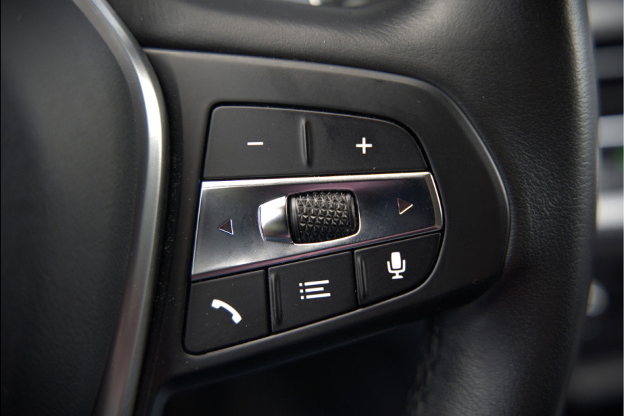 BMW 3 Serie Touring 320e Business Edition Plus | Stoelverwarming | Cruise Control | Apple Carplay | Navigatie | Laser Light | HIFI | Parkeersensoren | Grootlichtassistent | DAB | SOH 88%