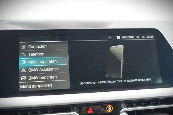 BMW 3 Serie Touring 320e Business Edition Plus | Stoelverwarming | Cruise Control | Apple Carplay | Navigatie | Laser Light | HIFI | Parkeersensoren | Grootlichtassistent | DAB | SOH 88%