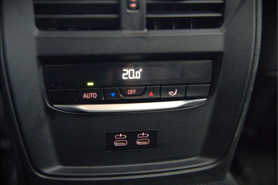 BMW 3 Serie Touring 320e Business Edition Plus | Stoelverwarming | Cruise Control | Apple Carplay | Navigatie | Laser Light | HIFI | Parkeersensoren | Grootlichtassistent | DAB | SOH 88%