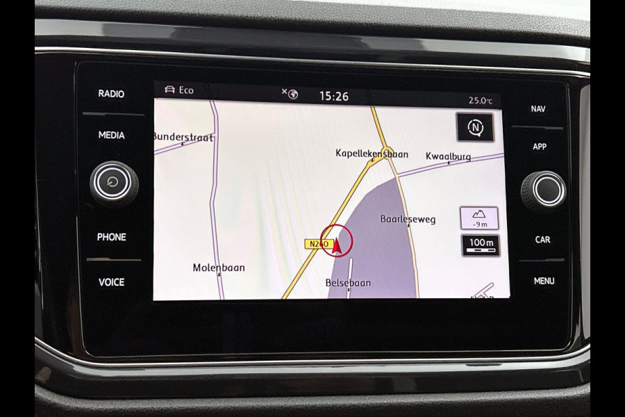 Volkswagen T-Roc 1.0 TSI Sport CARPLAY & NAVI | AD-CRUISE | TREKHAAK