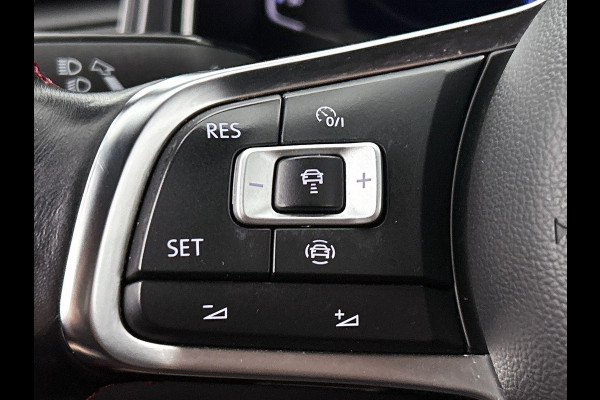 Volkswagen T-Roc 1.0 TSI Sport CARPLAY & NAVI | AD-CRUISE | TREKHAAK