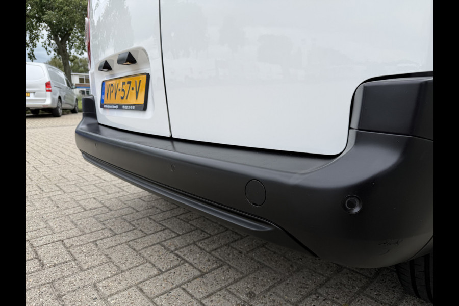 Peugeot Partner 1.2 PureTech Premium / benzine grijs kenteken / euro 6 / vaste prijs rijklaar € 11.750 ex btw / lease vanaf € 198 / airco / cruise / navi / raam in de schuifdeur / Apple Carplay Android auto