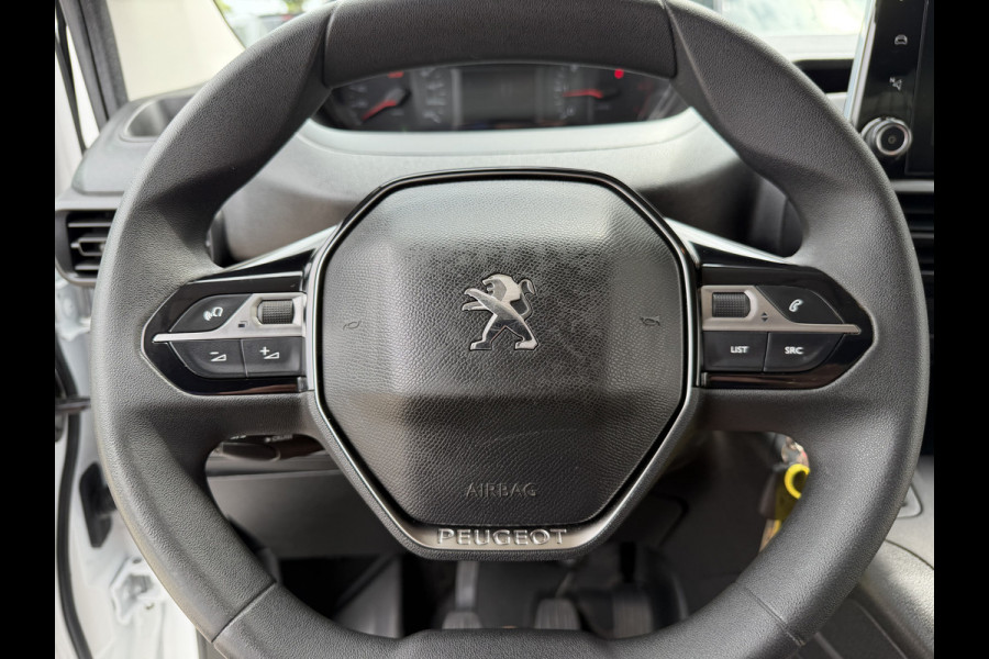 Peugeot Partner 1.2 PureTech Premium / benzine grijs kenteken / euro 6 / vaste prijs rijklaar € 11.750 ex btw / lease vanaf € 198 / airco / cruise / navi / raam in de schuifdeur / Apple Carplay Android auto