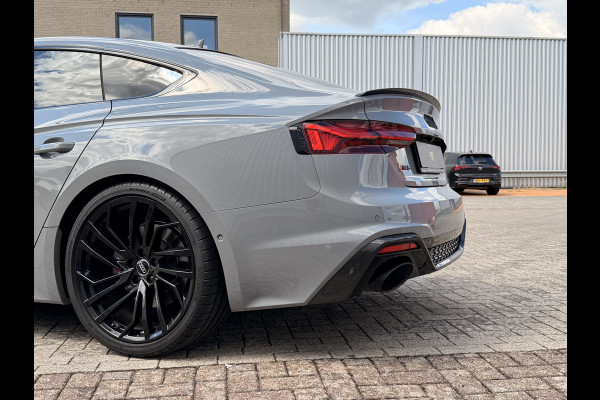 Audi A5 Sportback 2.9 TFSI RS 5 quattro Nardo Grey | Keramische remmen | B&O | HUD