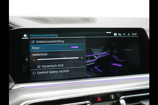 BMW X5 xDrive45e X Line PHEV 395pk Dealer O.H. | Trekhaak Af Fabriek | Panodak | Luchtvering | Head Up | Camera | Lederen Sportstoelen Memory & Verwarmd | Adaptief Onderstel | Sfeerverlichting | Keyless | Blis | Hifi | Plug In Hybrid |