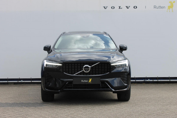 Volvo XC60 T8 455PK Automaat Plug-in hybrid AWD Plus Dark Adaptieve Cruise control / Semi elektrisch wegklapbare trekhaak / Google Infotainment / Panoramisch schuif-kanteldak