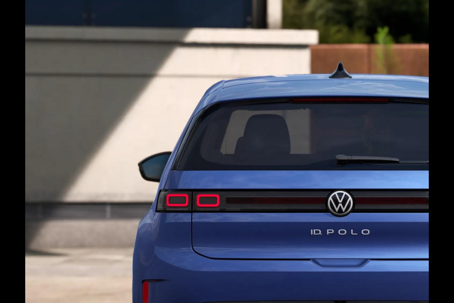 Volkswagen ID. Polo Life First Edition 52 kWh accu, 155 kW / 211 PK Ha Achteruitrijcamera | Carplay