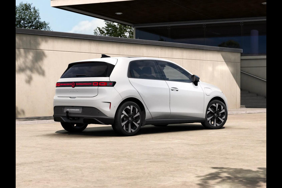 Volkswagen ID. Polo Style First Edition 52 kWh accu, 155 kW / 211 PK H Achteruitrijcamera | Carplay