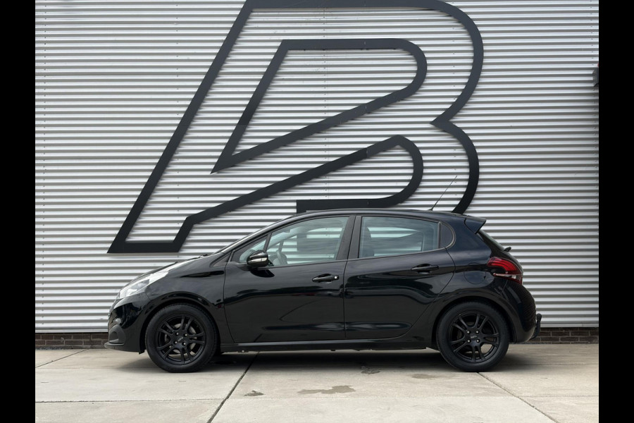 Peugeot 208 1.2 PureTech Blue Lion Navi|Carplay|Cruise|Trekhaak|PDC|Airco|N.A.P|APK tot 03-2027