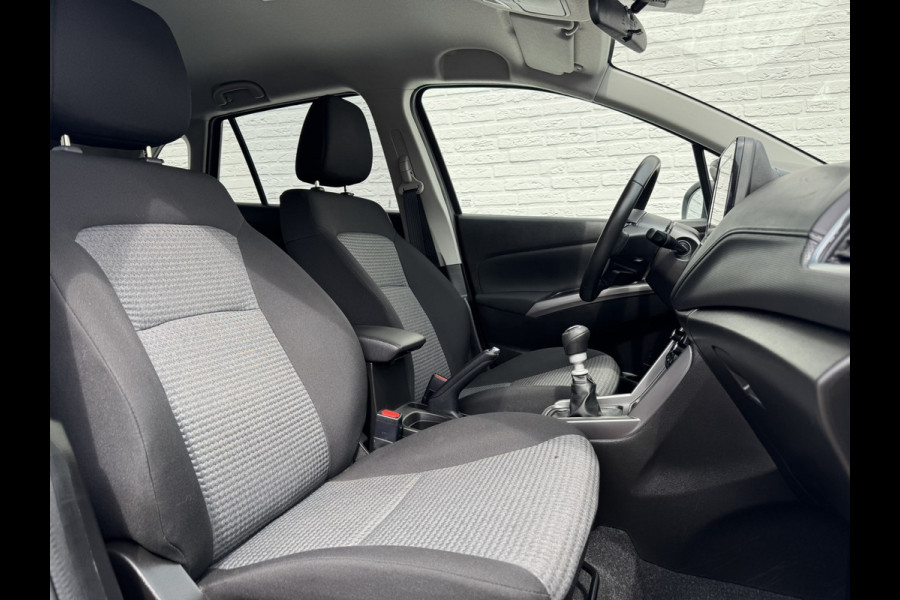 Suzuki S-Cross 1.4 Boosterjet Comfort Smart Hybrid Trekhaak Afn. Camara Clima Carplay PDC voor en achter