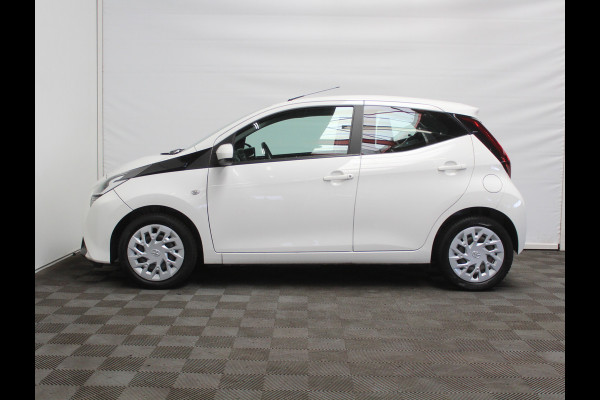 Toyota Aygo 1.0 VVT-i x-play limited AIRCO | CRUISE | LED | CAMERA | STB | ELRM/SP | CARPLAY | CV | ISOFIX