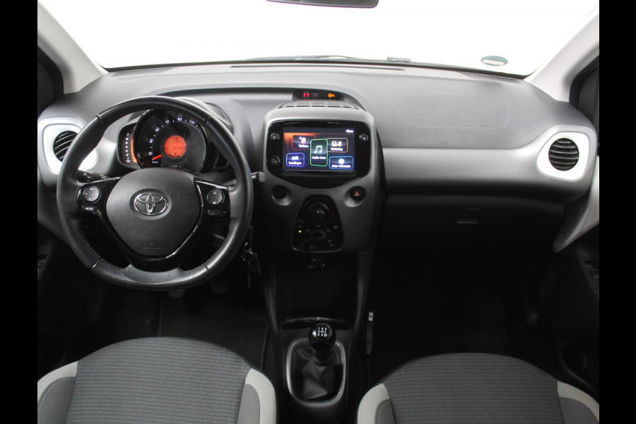 Toyota Aygo 1.0 VVT-i x-play limited AIRCO | CRUISE | LED | CAMERA | STB | ELRM/SP | CARPLAY | CV | ISOFIX