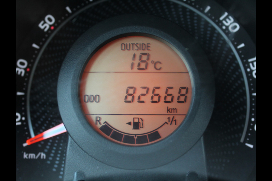 Toyota Aygo 1.0 VVT-i x-play limited AIRCO | CRUISE | LED | CAMERA | STB | ELRM/SP | CARPLAY | CV | ISOFIX