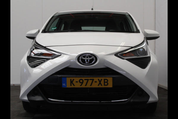 Toyota Aygo 1.0 VVT-i x-play limited AIRCO | CRUISE | LED | CAMERA | STB | ELRM/SP | CARPLAY | CV | ISOFIX
