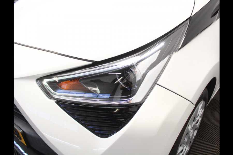 Toyota Aygo 1.0 VVT-i x-play limited AIRCO | CRUISE | LED | CAMERA | STB | ELRM/SP | CARPLAY | CV | ISOFIX