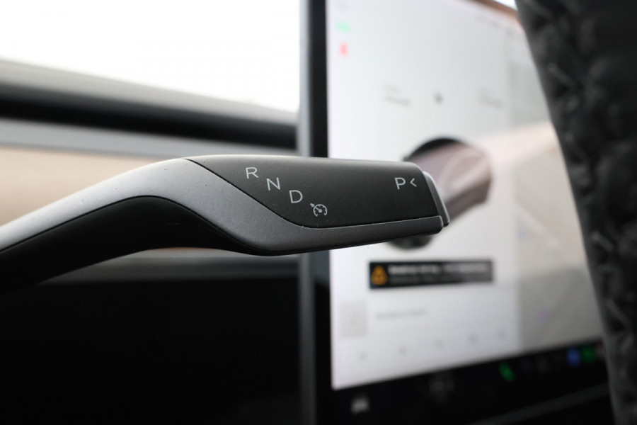 Tesla Model 3 Performance AWD 75 kWh 462pk! Navigatie, CLimate,