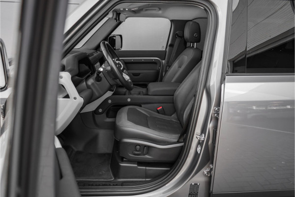 Land Rover Defender 110 2.0 D240 110 HSE 7-Pers Pano Trekhaak ACC Meridian