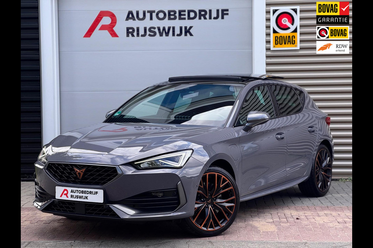 CUPRA Leon 1.4 e-Hybrid VZ Copper Edition Pano/Matrix/Camera