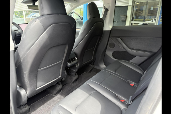 Tesla Model Y Long Range AWD 75 kWh | 93,6% SOH | Leder | Panoramadak | Winterset |