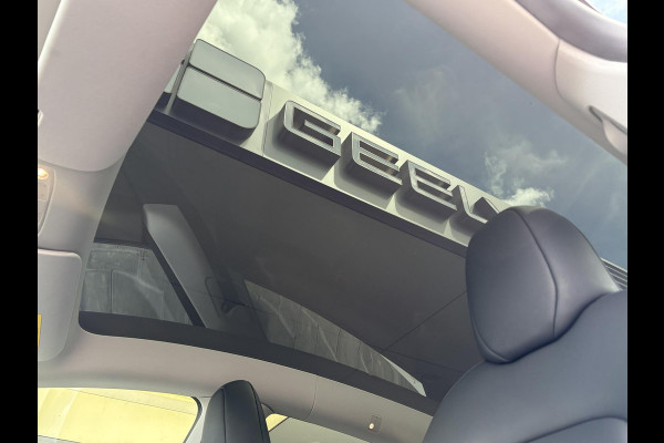 Tesla Model Y Long Range AWD 75 kWh | 93,6% SOH | Leder | Panoramadak | Winterset |