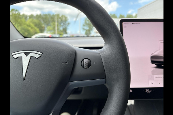 Tesla Model Y Long Range AWD 75 kWh | 93,6% SOH | Leder | Panoramadak | Winterset |