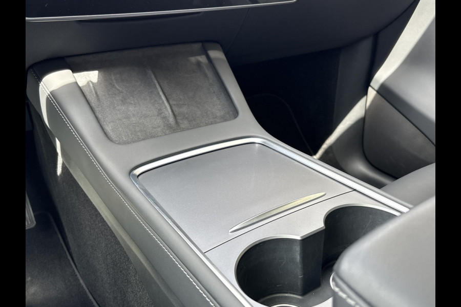 Tesla Model Y Long Range AWD 75 kWh | 93,6% SOH | Leder | Panoramadak | Winterset |