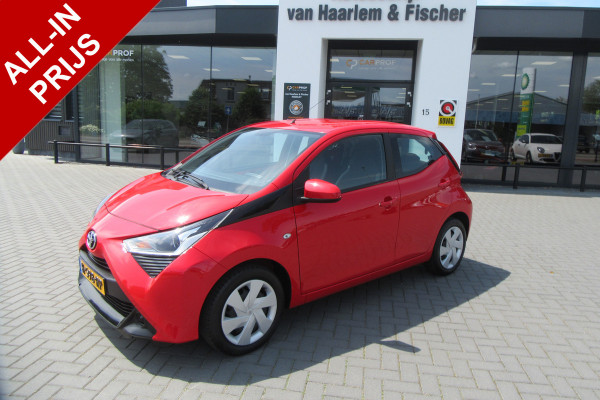 Toyota Aygo 1.0 VVT-i x-play, Camera, Cruise Control, Carplay