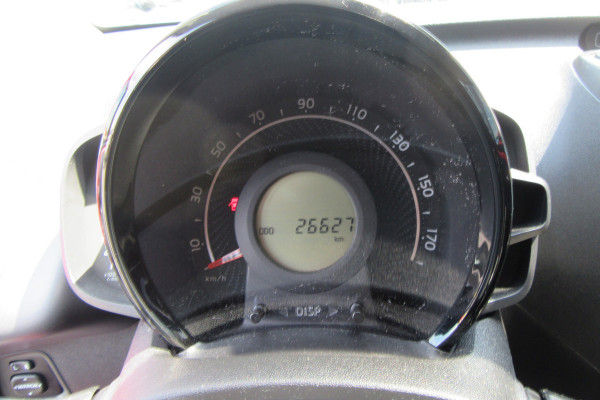 Toyota Aygo 1.0 VVT-i x-play, Camera, Cruise Control, Carplay