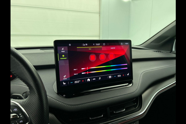 Škoda ENYAQ iV 80 Sportline Navigatie Climate Pack Camera DAB Led Lichtmetalen Velgen Parkeer sensoren